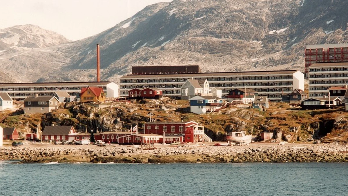 Coastal settlement in Greenland under gray skies as the Greenland deal on US military presence and sovereignty advances